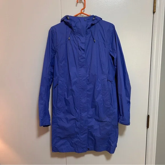 L.L. Bean Long Hooded Raincoat - Picture 1 of 5